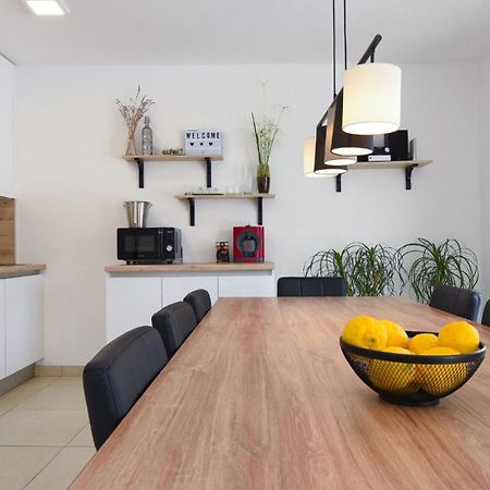 Holiday Home Lana Supetar Exterior foto